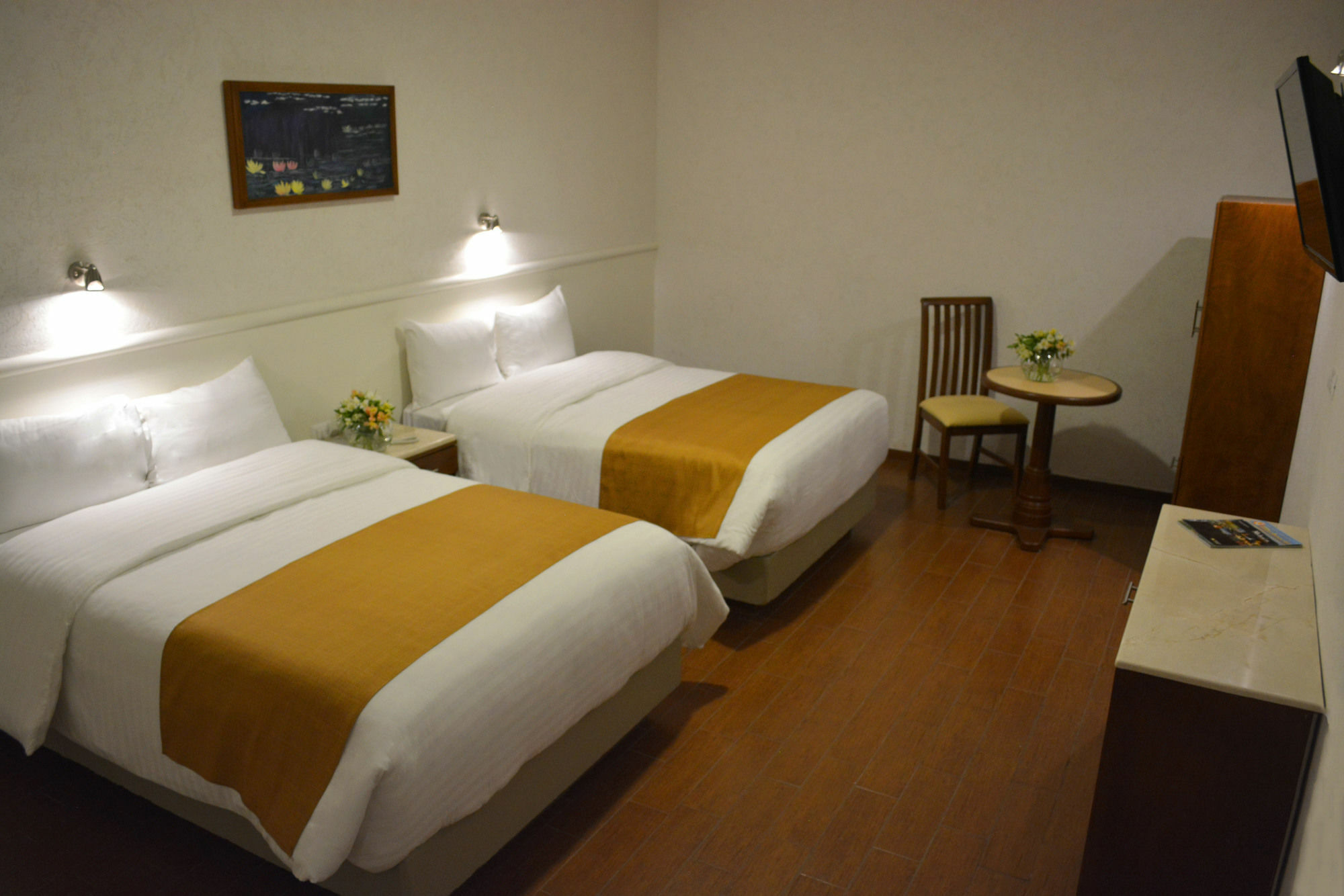 Eco Express Hotel Zamora Zamora de Hidalgo Ngoại thất bức ảnh