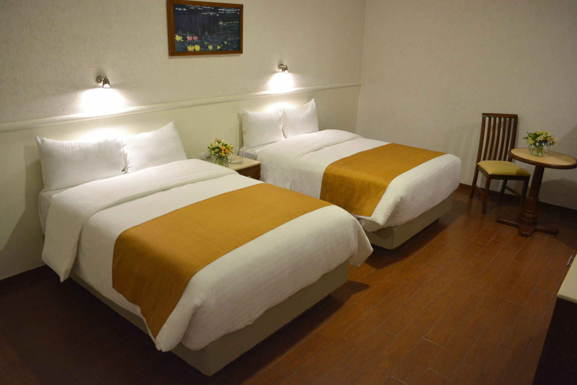 Eco Express Hotel Zamora Zamora de Hidalgo Ngoại thất bức ảnh
